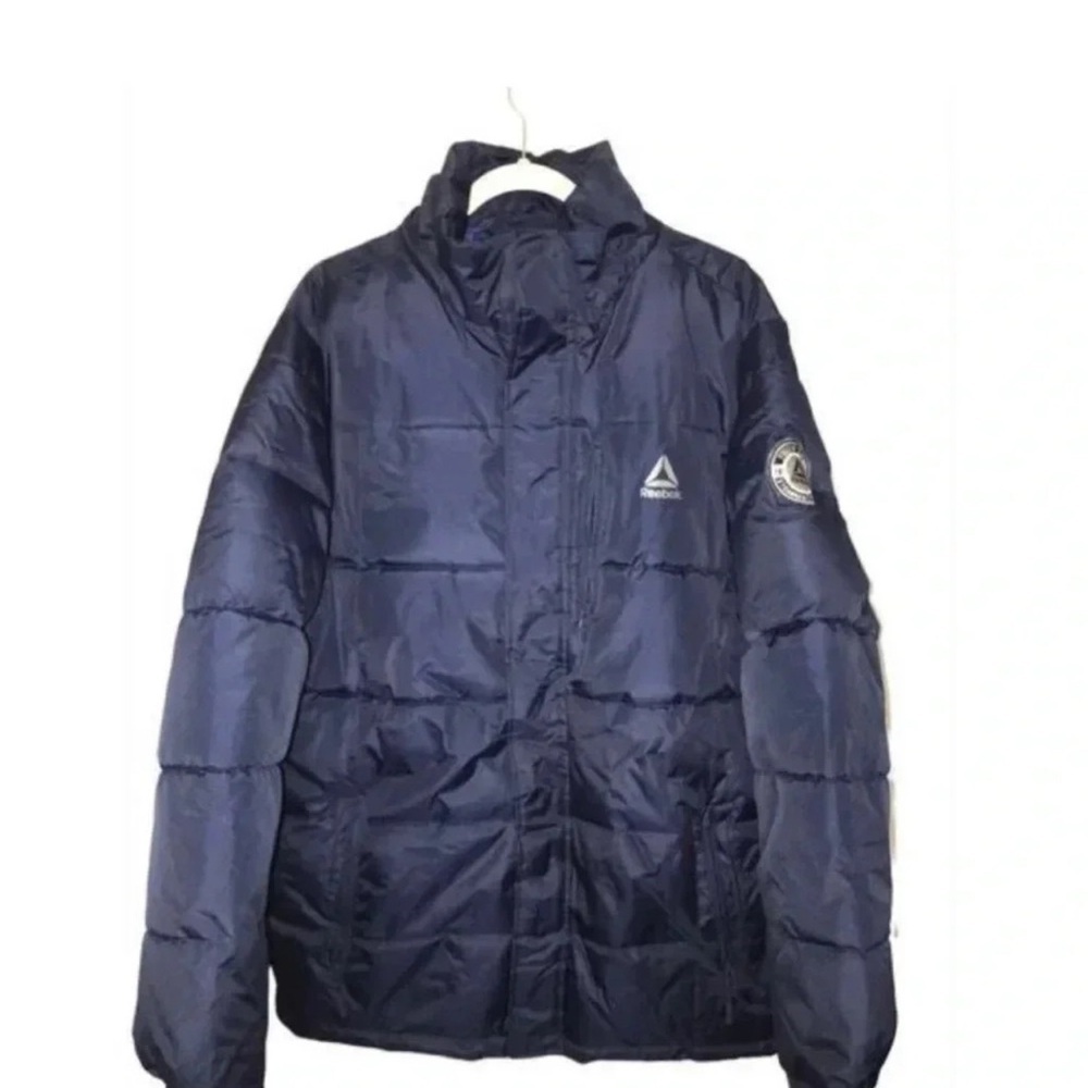 NWT Reebok Men’s Heavyweight Insulated Puffer Hoodless Coat Size Large - Picture 2 of 10